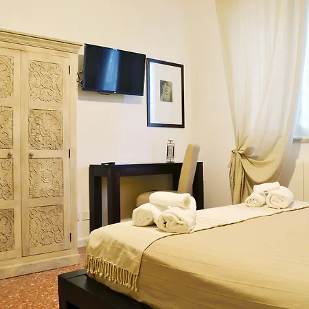 Bed and breakfast Piazza Marina 4*