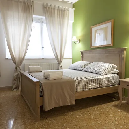 Piazza Marina 4* Палермо