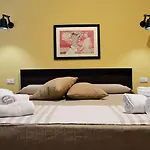 Couette-café Piazza Marina