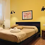 Couette-café Piazza Marina